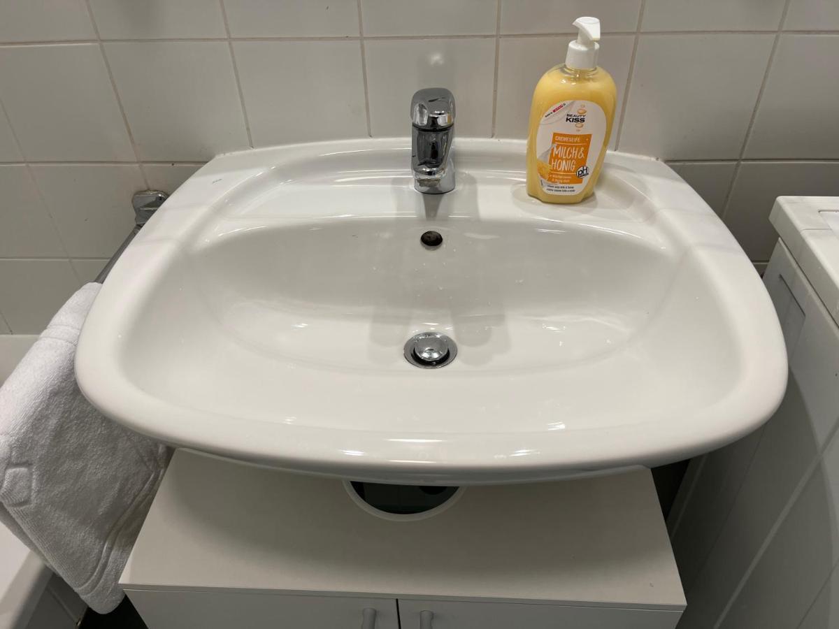 Apartment Cool Schonbrunn Apt 2br Wien
